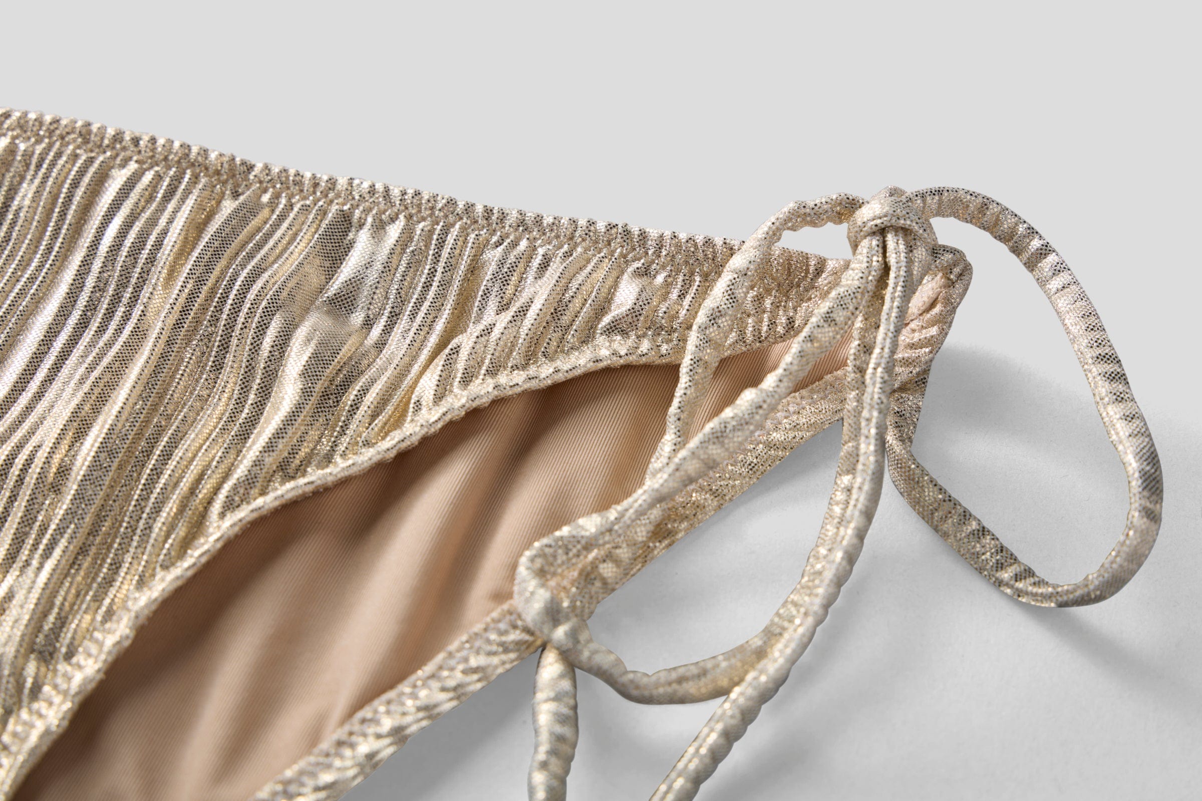 vendelawear.no Milos bikiniunderdel - Sjampanje